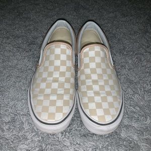 ✰ Rose Checkered Slip-on Vans! ✰